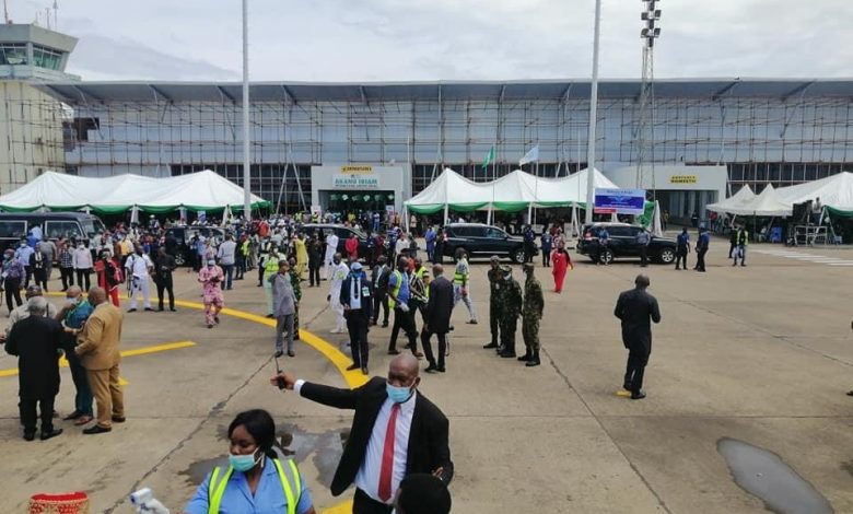 Flights grounded as Nigerian govt shuts international airport Flights grounded as Nigerian govt shuts international airport