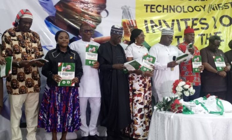 Nigeria govt launches manual to improve food hygiene standards Nigeria govt launches manual to improve food hygiene standards