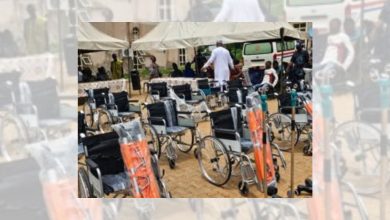 Lawmaker donates medical equipment to hospitals