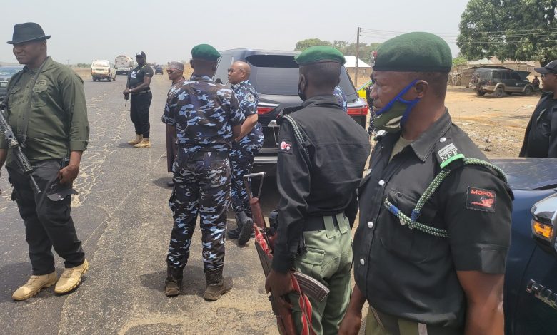 Police arrest three suspected members of ‘interstate kidnap syndicate’ Police arrest three suspected members of ‘interstate kidnap syndicate’