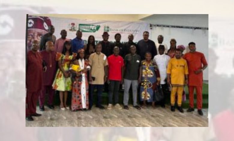 FG disburses N1.48 billion loan to 29,000 businesses in Imo FG disburses N1.48 billion loan to 29,000 businesses in Imo
