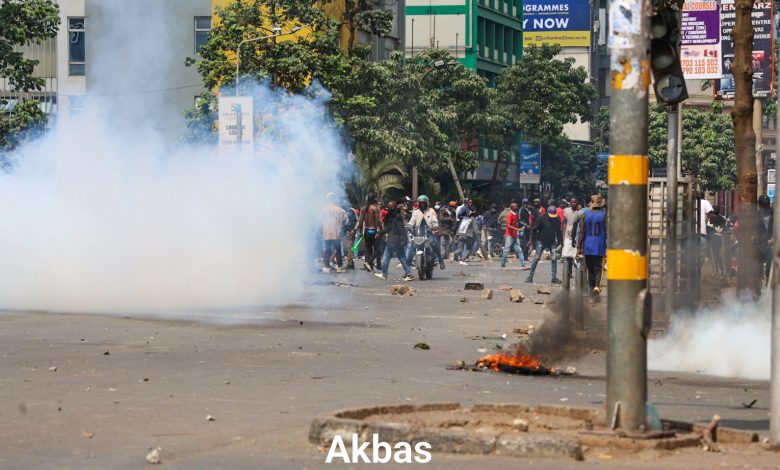 Kenyan police fire tear gas at protesters after death of blogger in custody