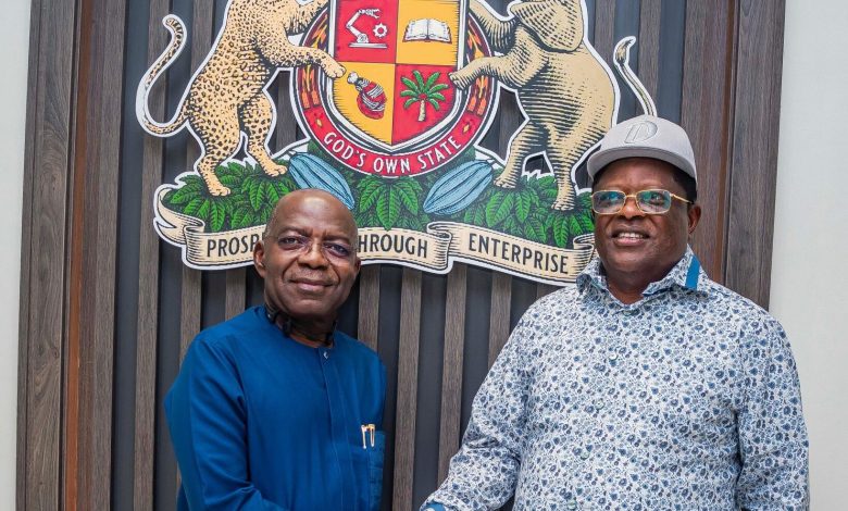 ‘I’m very proud of what you’re doing for Abia people,’ Umahi tells Otti