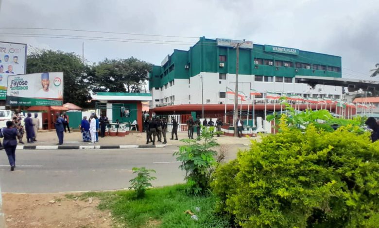 NEC Meeting: Police take over PDP secretariat NEC Meeting: Police take over PDP secretariat