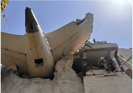 Air India plane carrying 242 people crashes Air India plane carrying 242 people crashes