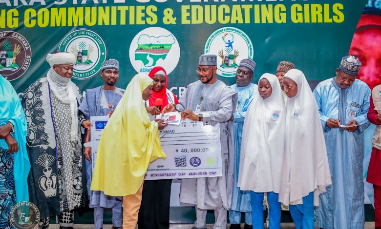 Girl-child education: Gov Lawal empowers 8,225 Zamfara secondary school girls Girl-child education: Gov Lawal empowers 8,225 Zamfara secondary school girls