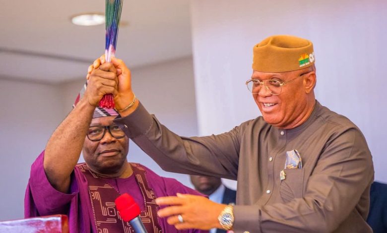 Akpabio hands over APC leadership in Akwa Ibom to Eno Akpabio hands over APC leadership in Akwa Ibom to Eno