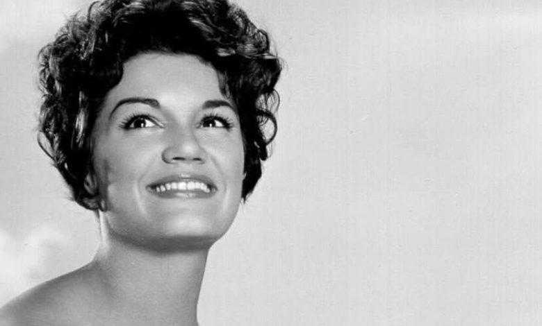 ‘Pretty Little Baby’ singer Connie Francis dies at 87 ‘Pretty Little Baby’ singer Connie Francis dies at 87