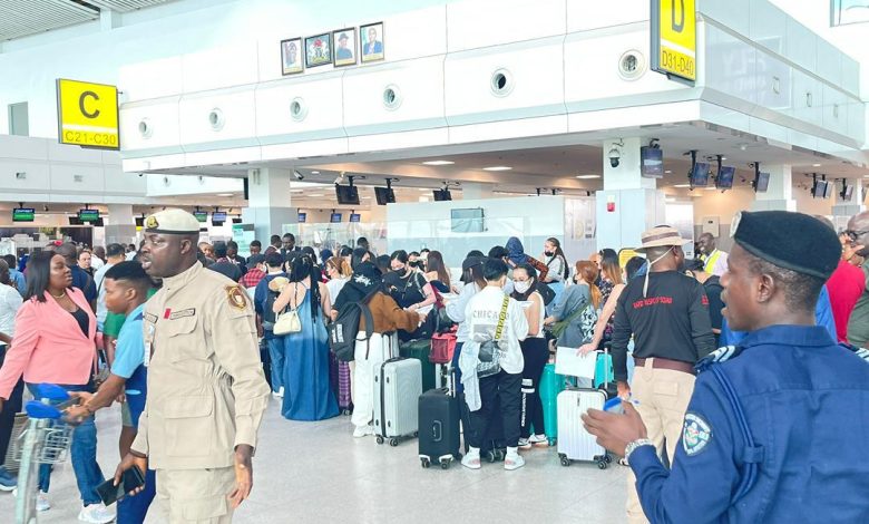 Nigeria deports 42 Chinese, Philippine nationals convicted of cyber fraud, Ponzi schemes Nigeria deports 42 Chinese, Philippine nationals convicted of cyber fraud, Ponzi schemes
