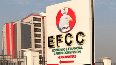 EFCC arrests Internet fraud suspect in Ogun with two locally-made pistols