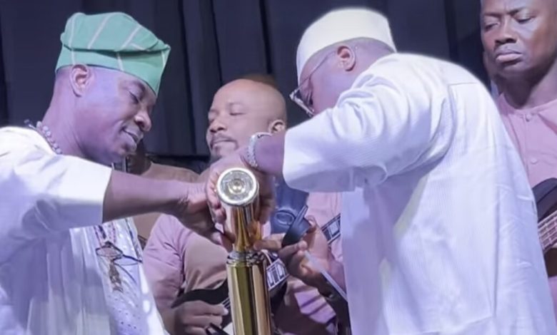 TRENDING: Kwam 1’s famous flask resurfaces, goes viral again