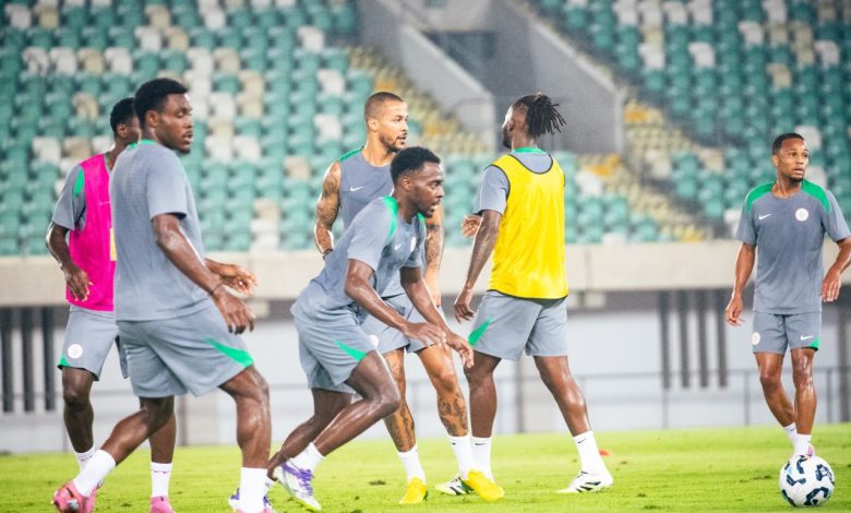 WCQ: Lookman, Osimhen, Chukwueze join forces as Super Eagles complete 23-man squad for Rwanda, South Africa crunch ties WCQ: Lookman, Osimhen, Chukwueze join forces as Super Eagles complete 23-man squad for Rwanda, South Africa crunch ties