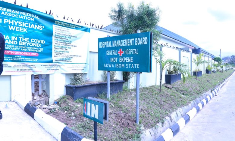 Woman backtracks, apologises after Facebook video alleging hospital neglect Woman backtracks, apologises after Facebook video alleging hospital neglect