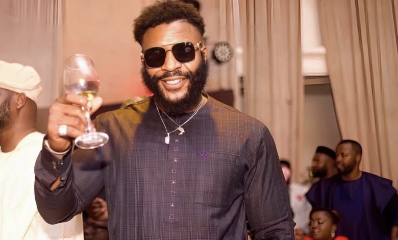 BBN ex-housemates, Mbadiwe twins, declare brother missing in Lagos BBN ex-housemates, Mbadiwe twins, declare brother missing in Lagos