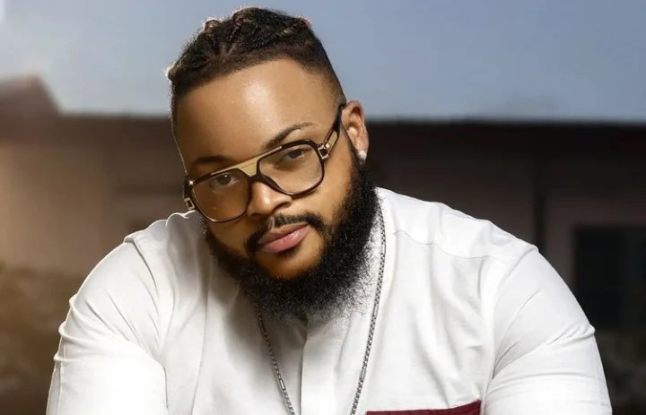 Whitemoney apologises to Cubana Chief Priest for joining alleged baby mama’s TikTok live Whitemoney apologises to Cubana Chief Priest for joining alleged baby mama’s TikTok live