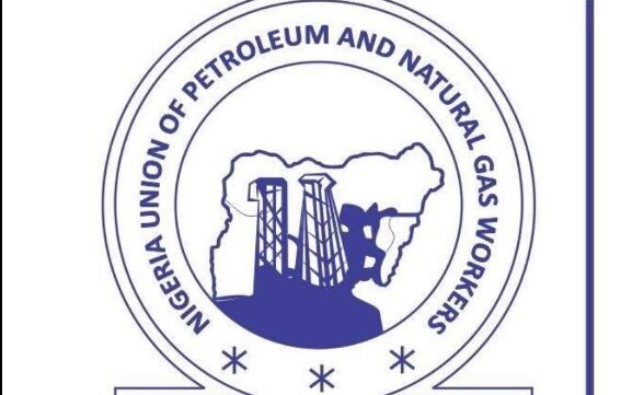 NUPENG vs Dangote: Another oil industry association threatens strike NUPENG vs Dangote: Another oil industry association threatens strike