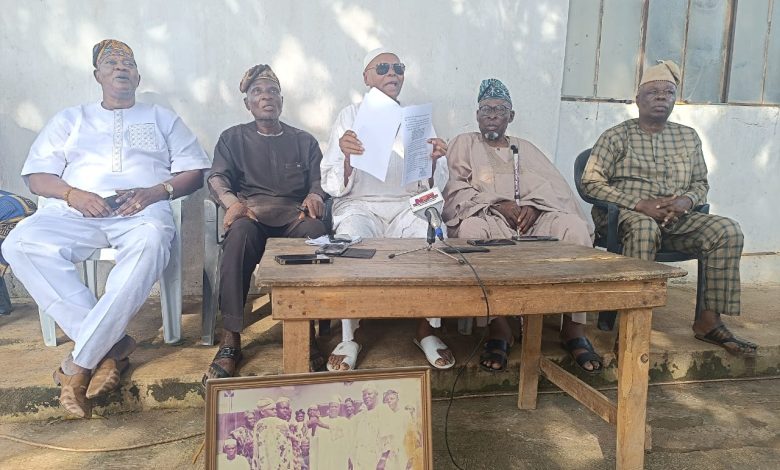 “I Remain Authentic Olori-Ebi Of Fusengbuwa Ruling House, Not Owoyemi” – Ajidagba “I Remain Authentic Olori-Ebi Of Fusengbuwa Ruling House, Not Owoyemi” – Ajidagba