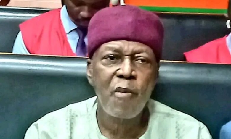 N27bn Fraud Trial: How I collected, disbursed money on ex-governor Ishaku’s instructions – Witness N27bn Fraud Trial: How I collected, disbursed money on ex-governor Ishaku’s instructions – Witness