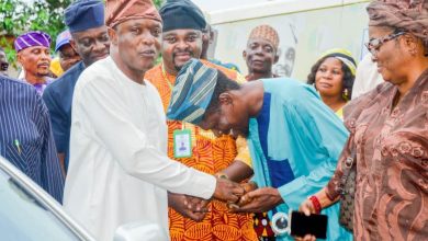 Enthusiasm As Odogbolu LG Helmsman, Babatunde Diya Honours Loyalists With Car, Motorcycle