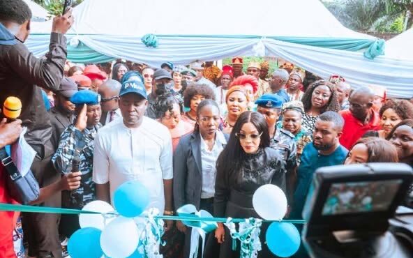 Enugu First Lady donates house to parents of quintuplets Enugu First Lady donates house to parents of quintuplets