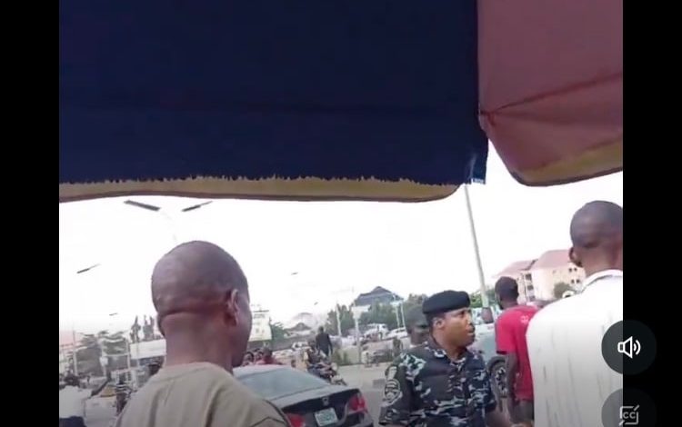 Police Redeploy Abuja DPO Caught Slapping Man In Viral Video Police Redeploy Abuja DPO Caught Slapping Man In Viral Video