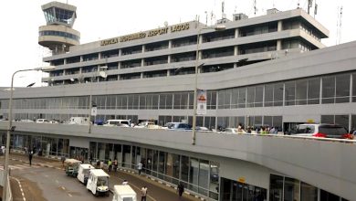 BREAKING: Passengers arrested with over .1 million cash at Lagos airport – Sources