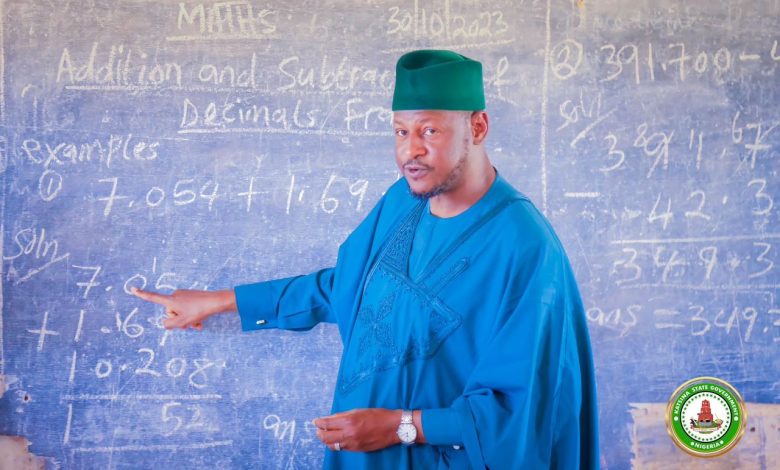 From Classroom to Buhari House: How Radda’s teaching roots earned him NUT Golden Award, By Ibrahim Kaula Mohammed