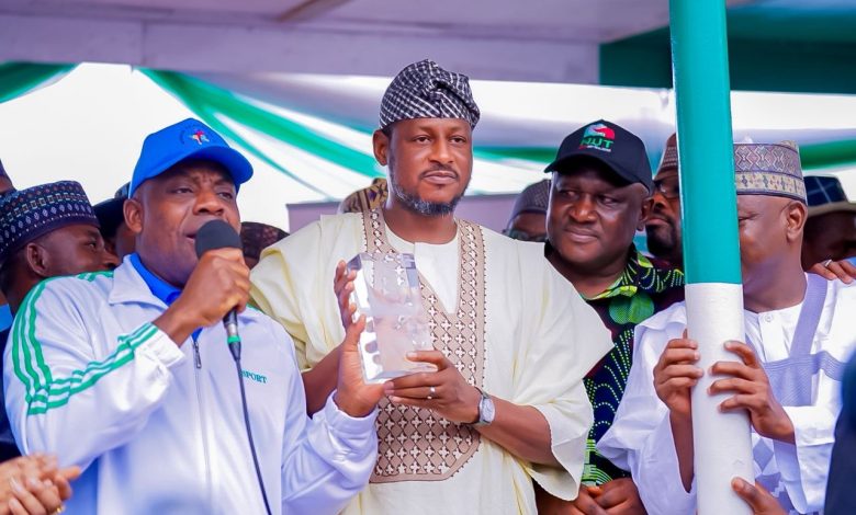 NUT confers Gov Radda with Golden Award of Excellence on Education and Teacher Friendlines