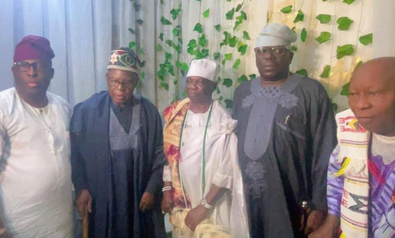 Enthusiasm As Olisa, Others Visit New Jaginrin On Final Day of Seclusion