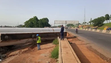 Family of 3 Die In Otedola Bridge Auto Crash Family of 3 Die In Otedola Bridge Auto Crash