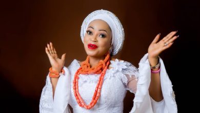 Ageless Beauty Queen, Quincy Ayodele Glows At 67, Reaches Out To Less-Privileged Ageless Beauty Queen, Quincy Ayodele Glows At 67, Reaches Out To Less-Privileged