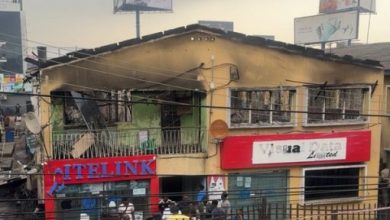 Fire Razes Commercial Building In Ikeja Computer Village