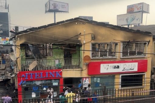Fire Razes Commercial Building In Ikeja Computer Village Fire Razes Commercial Building In Ikeja Computer Village