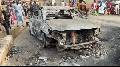 Irate Youths Set Suspected Yahoo Boy’s Vehicle On Fire After Crushing Meat Seller