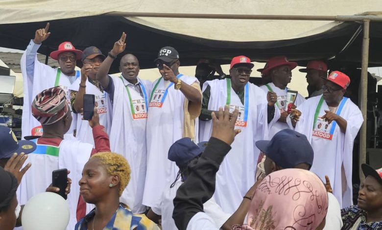 2027: Ogun Residents Endorse Tinubu, Daniel For Second Term