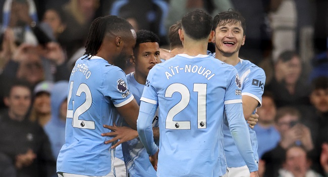 Man City Dispatch Palace To Keep Pressure On Arsenal