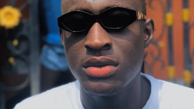 E-Money Gifts Carter Efe N50m After Victory Over Portable