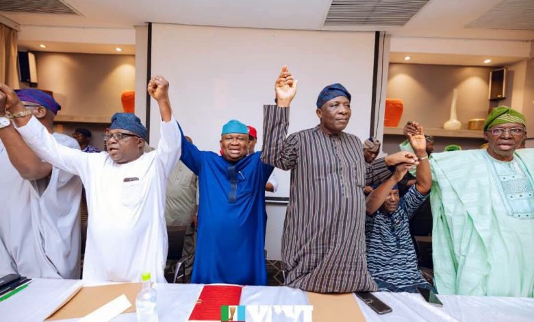 Sen Yayi: The Man With Two Distinct Families