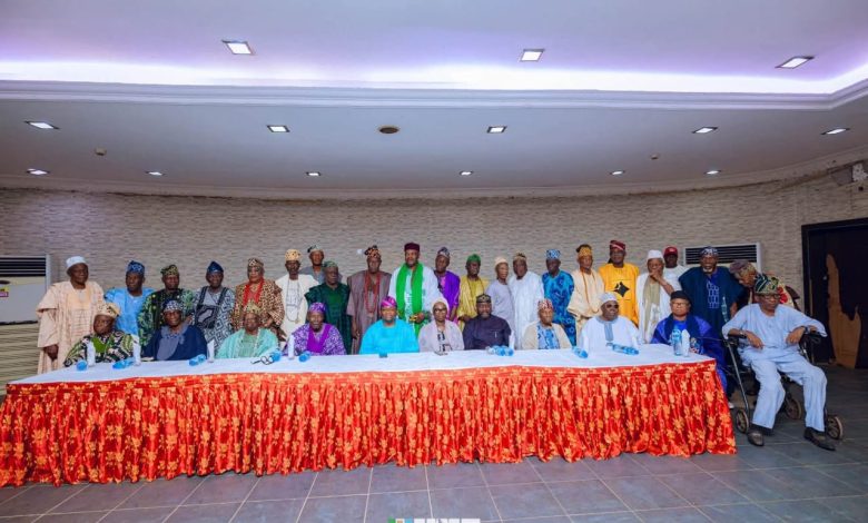 2027: Sen Adeola Seeks Ijebu Support, Reaffirms Commitment To Devt At GAC, Oloritun Leaders’ Meeting 2027: Sen Adeola Seeks Ijebu Support, Reaffirms Commitment To Devt At GAC, Oloritun Leaders’ Meeting
