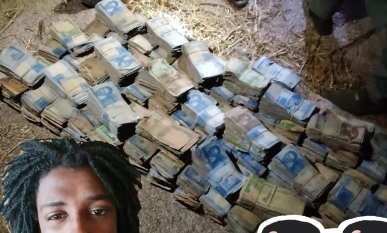 Notorious Bandit, Auta Yankuzo Posts Cash Obtained From Kidnap Ransom On TikTok
