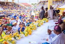 Photos: Sen Adeola Empowers 3,000 Traders In Ogun East With Cash Grants
