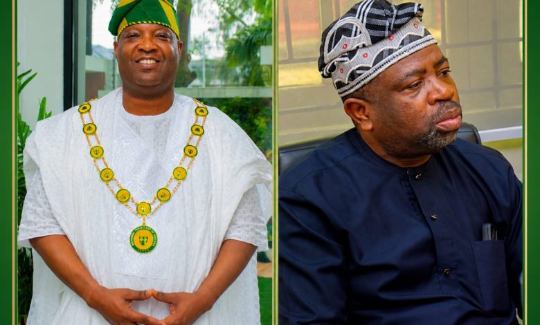 RSSOSA National President, Aare Adetola Emmanuelking, Celebrates Damola Aiyeola At 60 RSSOSA National President, Aare Adetola Emmanuelking, Celebrates Damola Aiyeola At 60