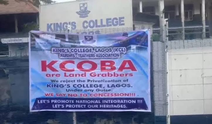 Workers Picket Education Ministry, Protest King’s College Concession