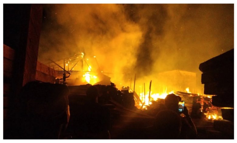 Ibadan: Goods, Household Items Destroyed As Fire Ravages Gbagi Market
