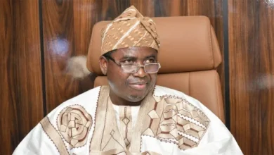 2027: APC urges INEC to enforce Supreme Court ruling on party registers