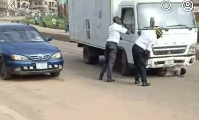 35-Year-Old VIO Officer Crushed to Death by Truck in Akure 35-Year-Old VIO Officer Crushed to Death by Truck in Akure