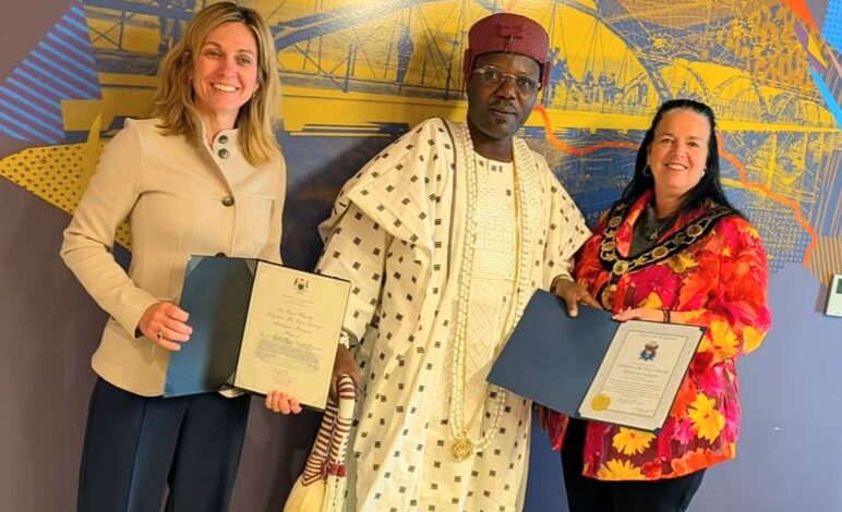 King of Imobi, Oba Balogun Bags Canada Cultural Ambassador Award, Gets Royal Honour From Mayor of Haldimand King of Imobi, Oba Balogun Bags Canada Cultural Ambassador Award, Gets Royal Honour From Mayor of Haldimand